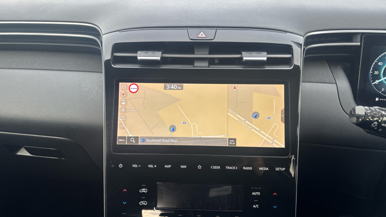 Hyundai TUCSON 1.6 TGDi 48V MHD SE Connect 5dr 2WD DCT Petrol Estate